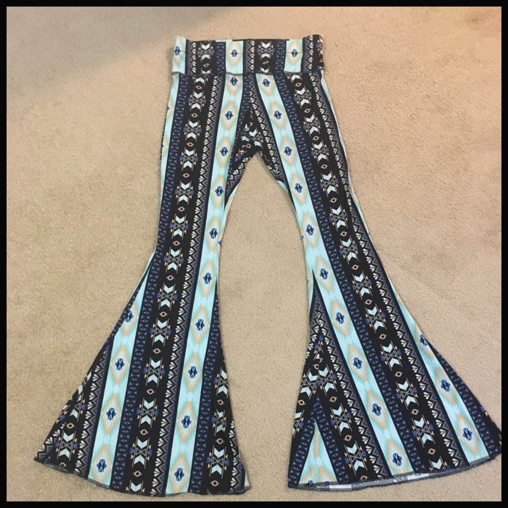 Mangrami | Boho Tribal Print Flare Bell Bottoms